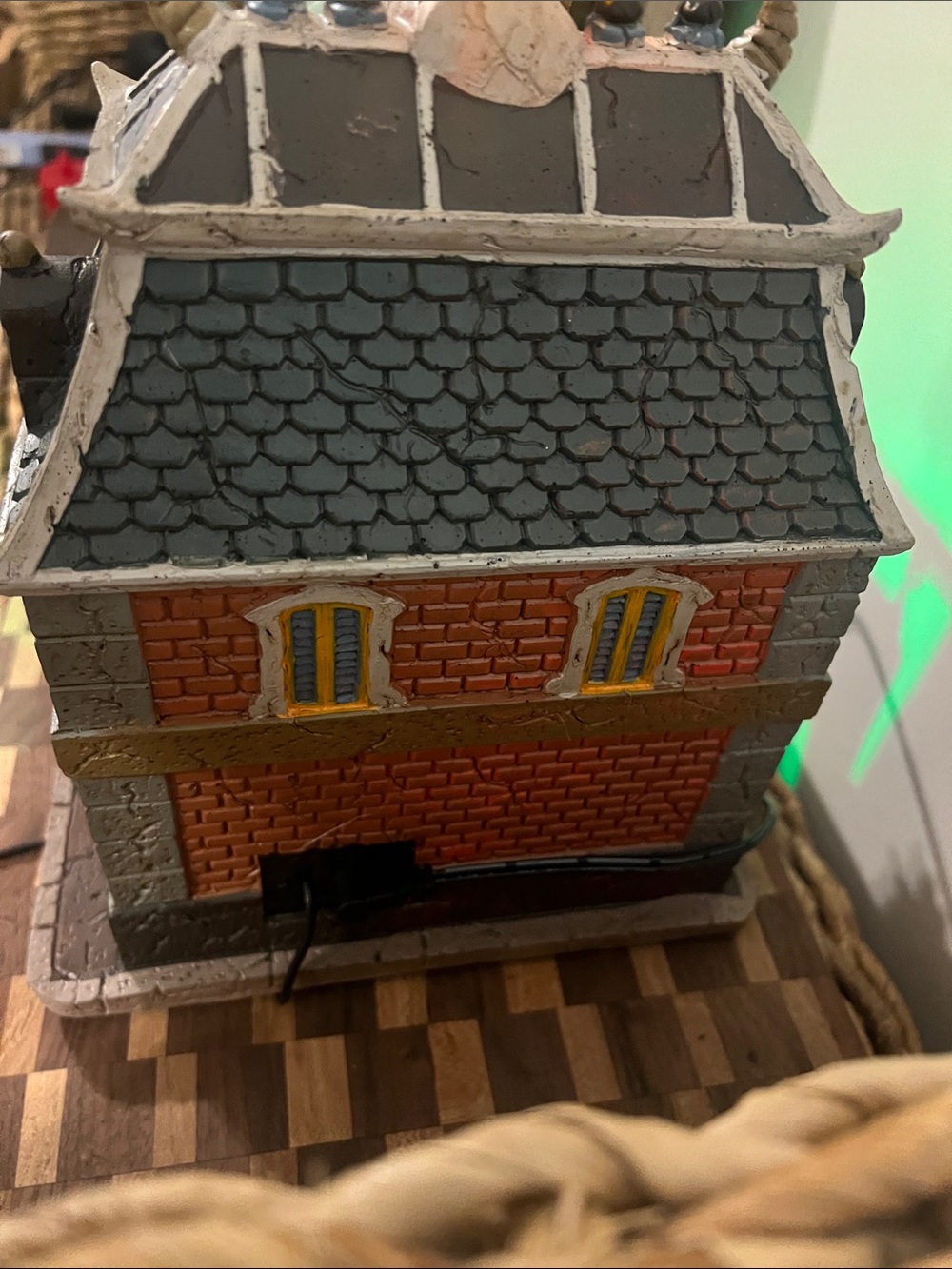 Lemax spooky town Halloween haunted library books bookish house display - Picture 10 of 11
